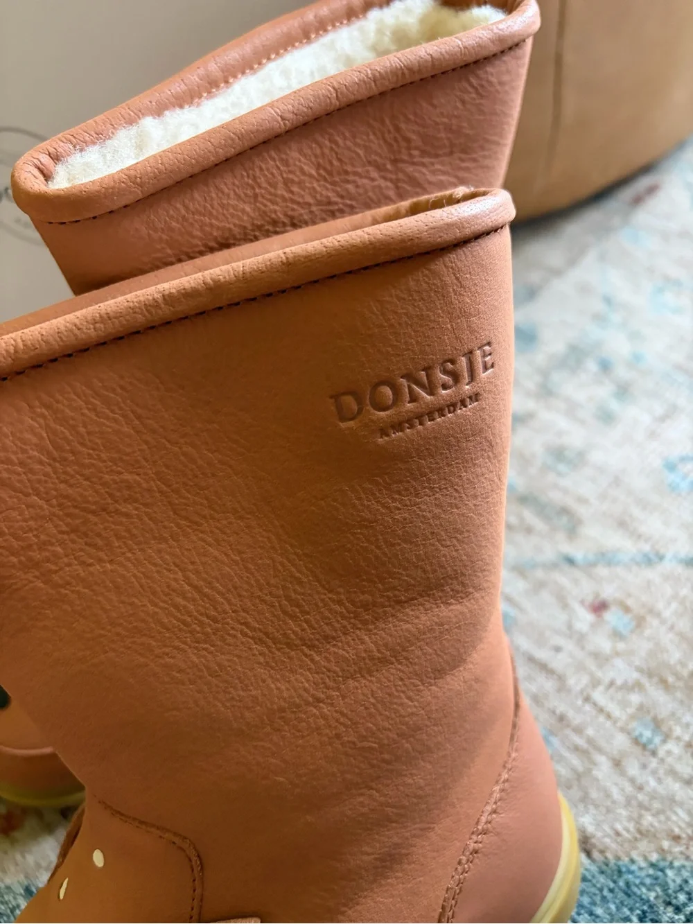 NIB $159 Donsje Amsterdam Wadudu Deer Boots Euro 32, US 14
